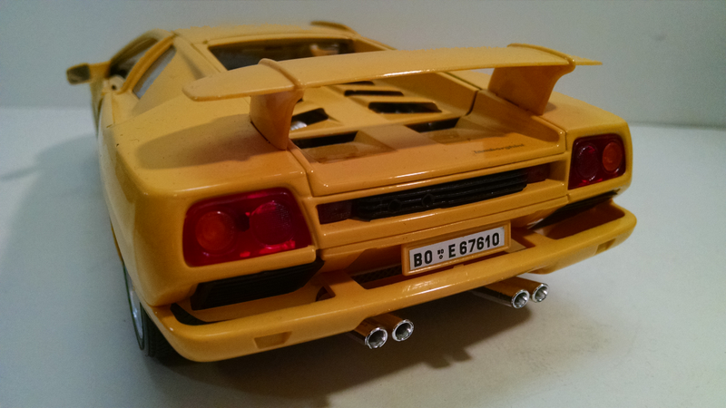 Illustration for article titled Supercar Saturday: Bburago Lamborghini Diablo